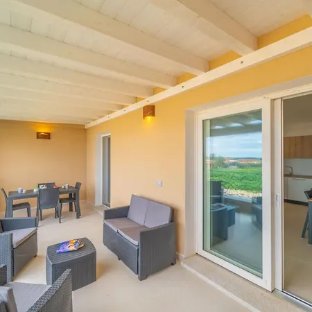 Holiday home Casa Mirella - By Searly *