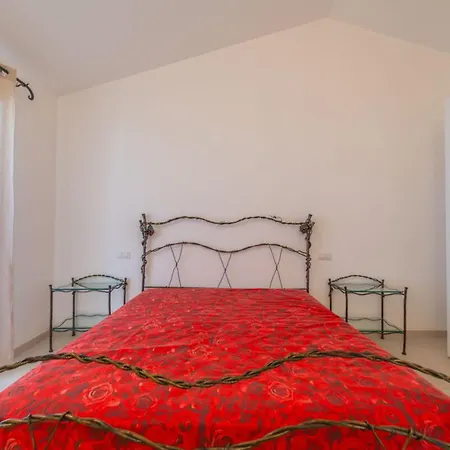 Holiday home Casa Mirella - By Searly *